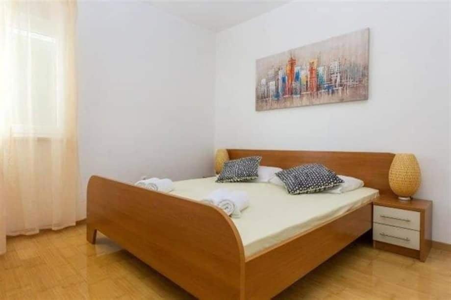 Islando 3 Apartment Novalja Bagian luar foto